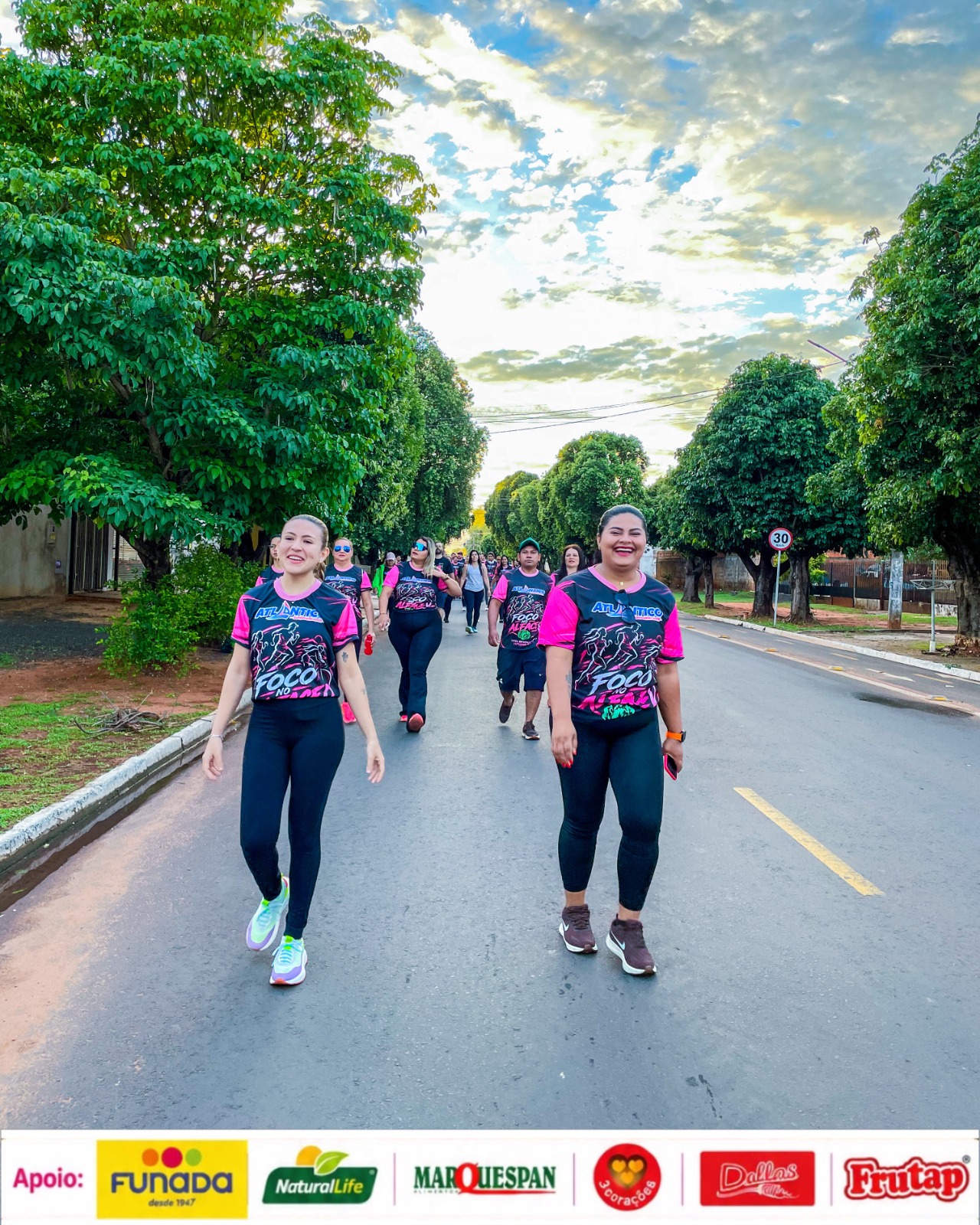 fotos caminhada rosa atlantico